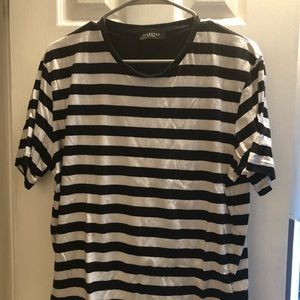 Men’s striped T-shirt